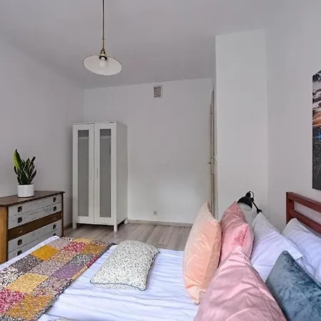 Lägenhet Urban Nest - Kotwicznikow 21 Gdańsk