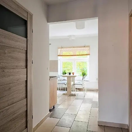 Urban Nest - Kotwicznikow 21 * 格但斯克